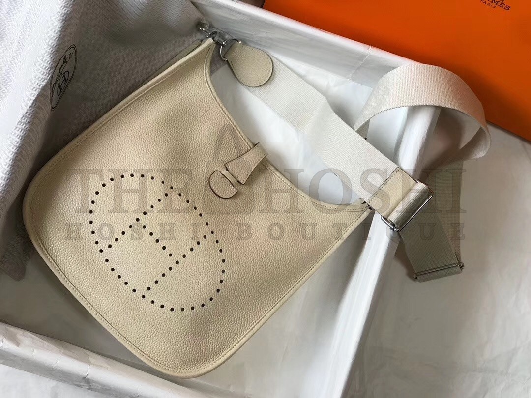 H**me5 Evelyne III 29 Bag In Craie Clemence Leather Master Quality