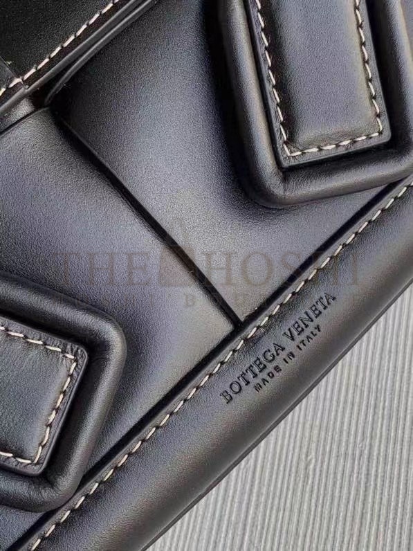 B0tt*ga Ven*ta Mini Arco Bag In Black Intrecciato Calfskin Master Quality