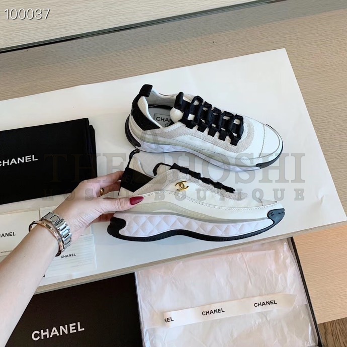 Ch**el Women Sneakers in Velvet Calfskin &amp; Mixed Fibers 1 cm Heel-Beige Master Quality