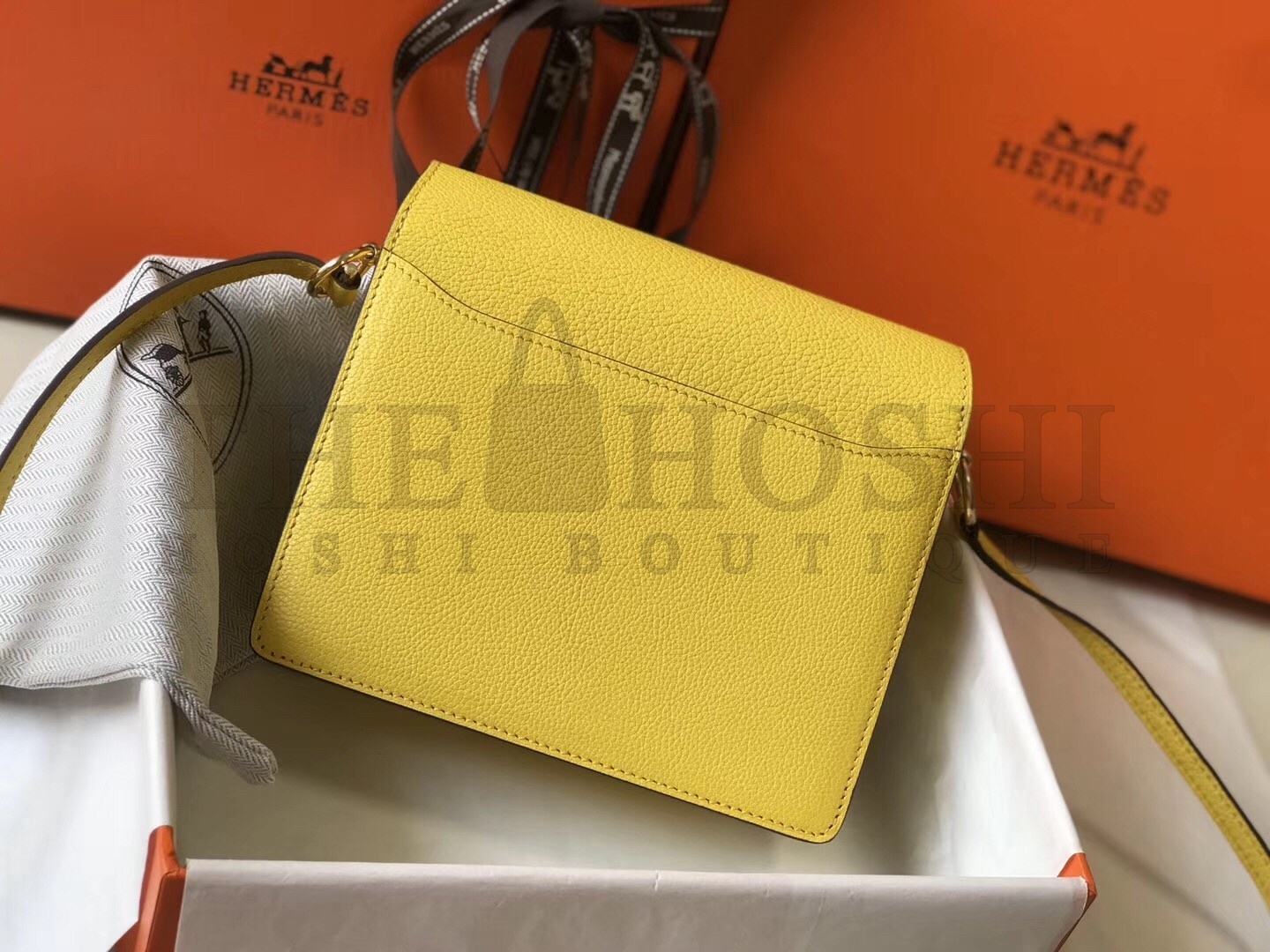 H**me5 Mini Sac Roulis 18cm Bag In Yellow Evercolor Calfskin Master Quality