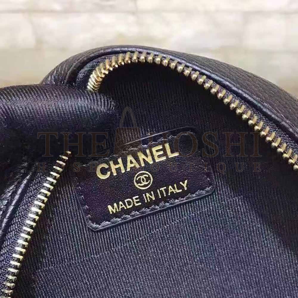 Ch**el Women Ch**el 19 Clutch with Chain Lambskin Gold Silver-Tone and Ruthenium Black Master Quality