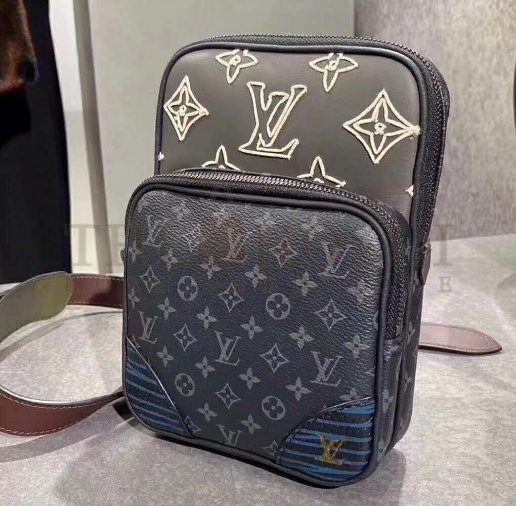 L0vis Vvtt0n LV Men Amazone Sling Bag Monogram Eclipse Canvas Master Quality
