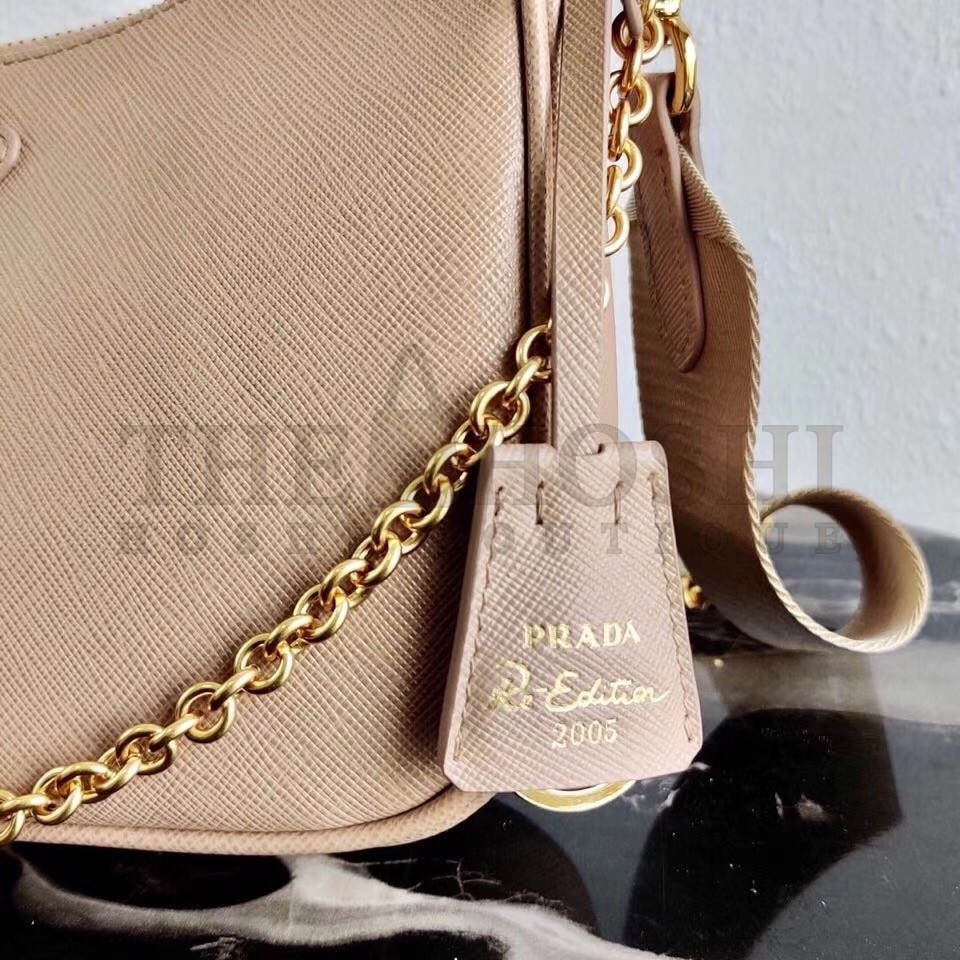 Pra*a Re-Edition 2005 Shoulder Bag In Beige Saffiano Leather Master Quality