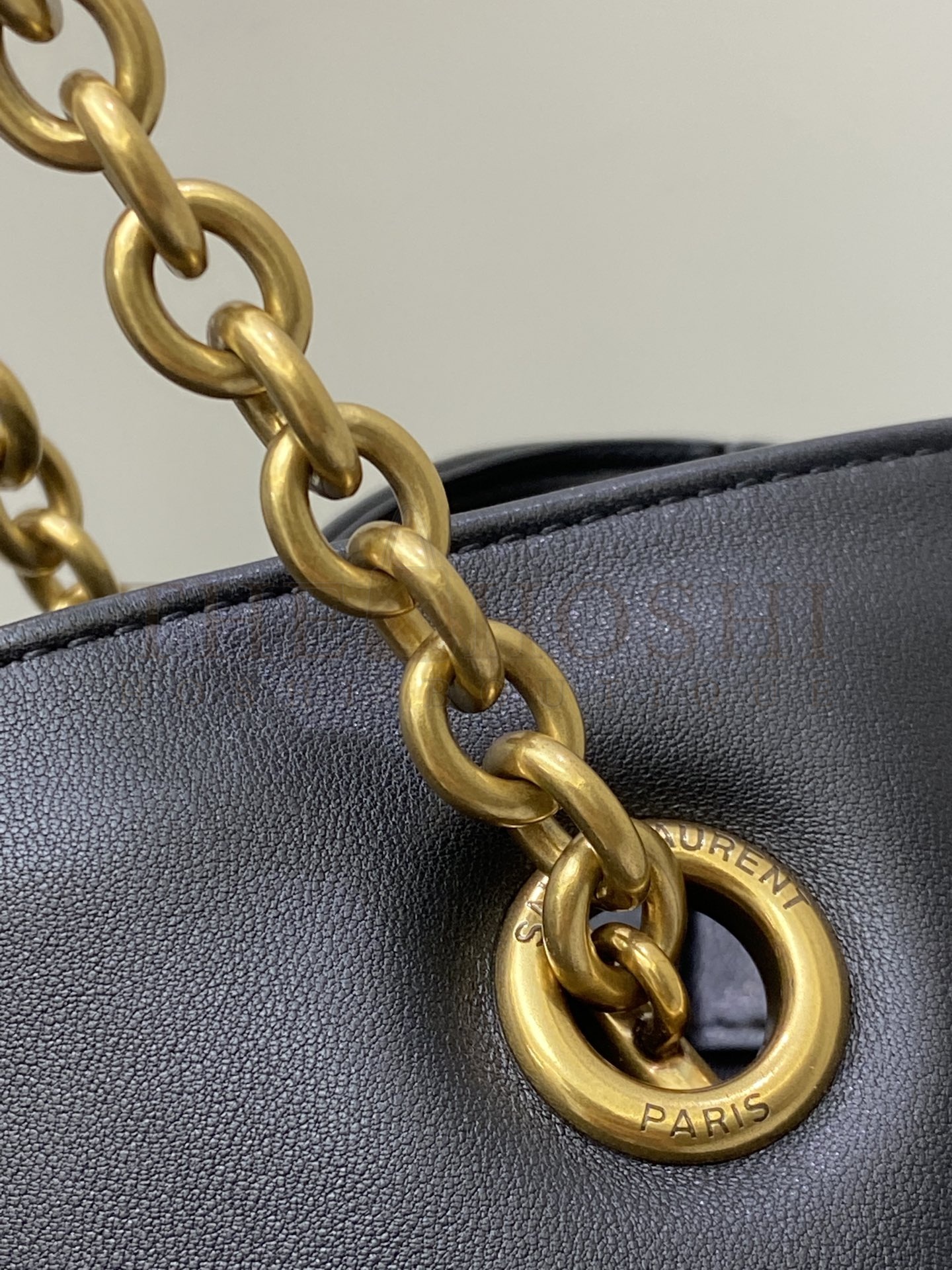 Sa1nt Lau*nt Y51 Jamie 4.3 Large Pouch Tote Bag Black Leather Gold Chain 34x27x3cm Master Quality