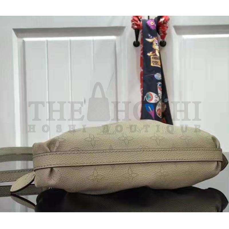 L0vis Vvtt0n LV Women Scala Mini Pouch Coquille Mahina Perforated Calf Leather Master Quality