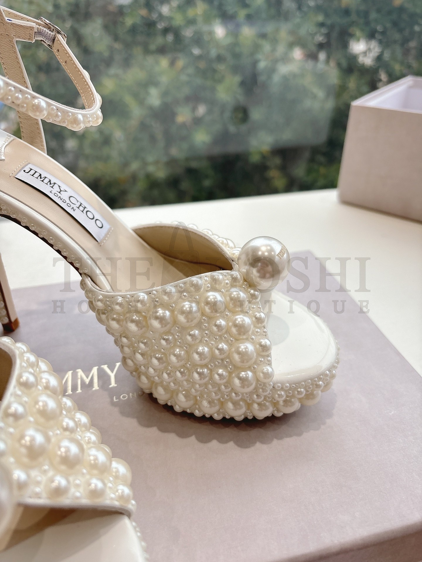 J1m*y Ch00 25SS Pearl-Embellished Platform Heels – Ivory Satin, Waterproof Sole, Custom Sizes 34–41 Master Quality