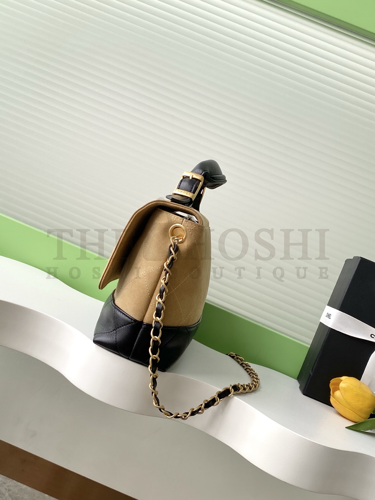 Ch**el AS5637 Top Handle Flap Bag Deer Suede Leather 18x29x8cm Master Quality