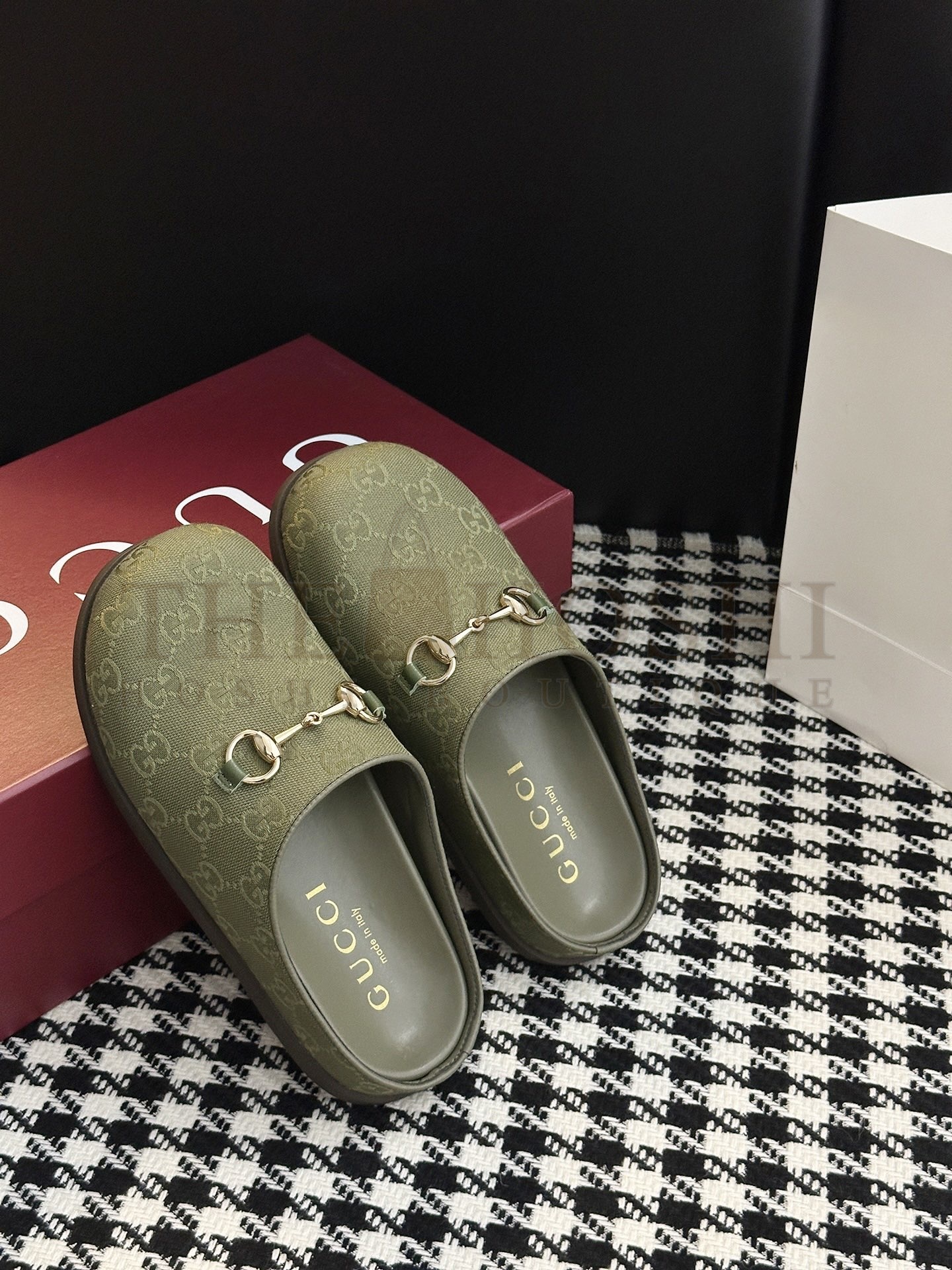 Gvc*1 mule shoes sandals Master Quality