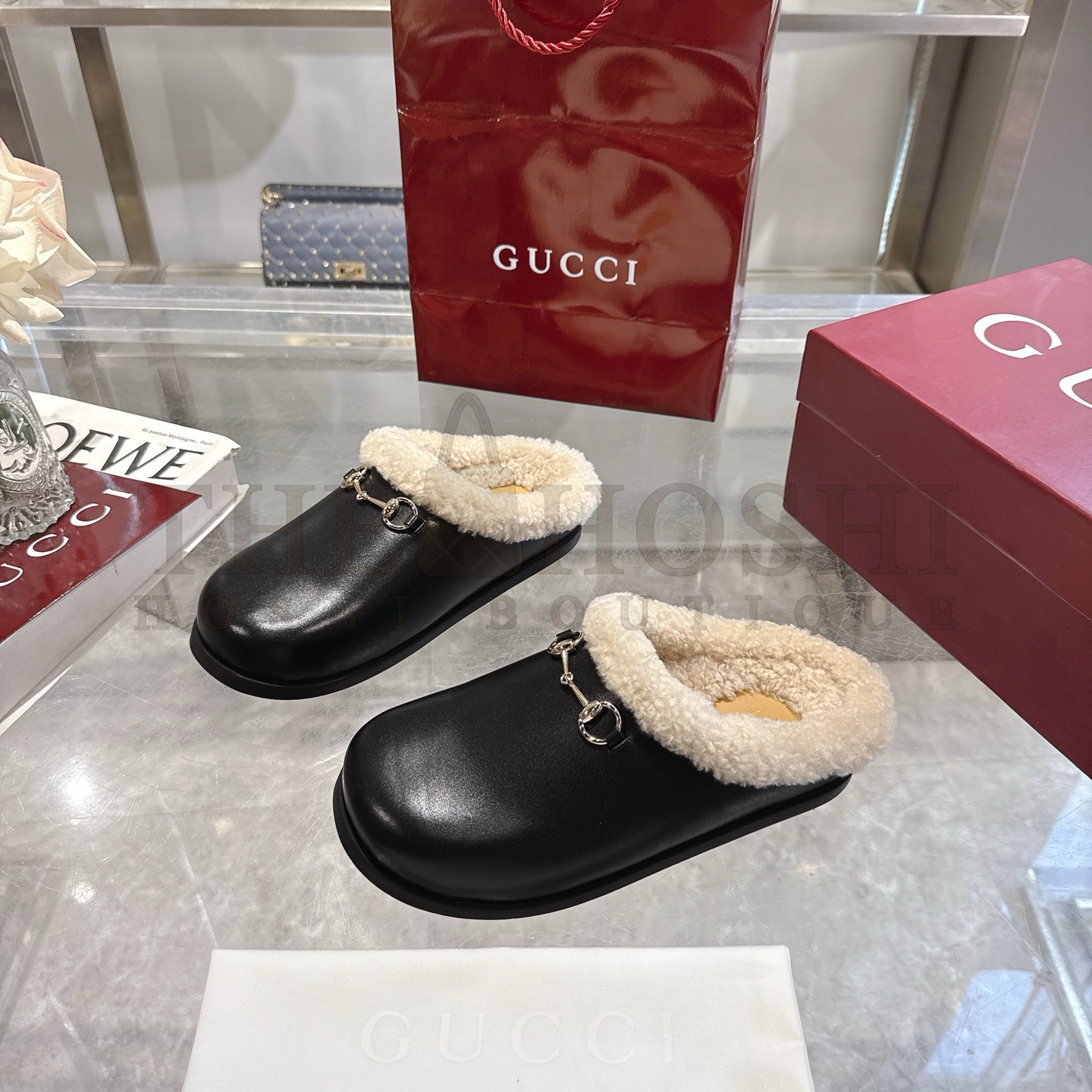 Gvc*1 Black Leather Horsebit-Detailed Shearling-Lined Mules Sandals  Sizes 36-42 Master Quality