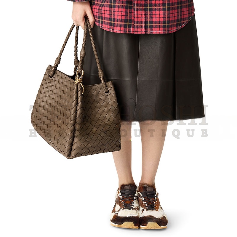 B0tt*ga Ven*ta LARGE PARACHUTE SHOULDER BAG 796571VCPPT2360 (30*26*20cm) Master Quality