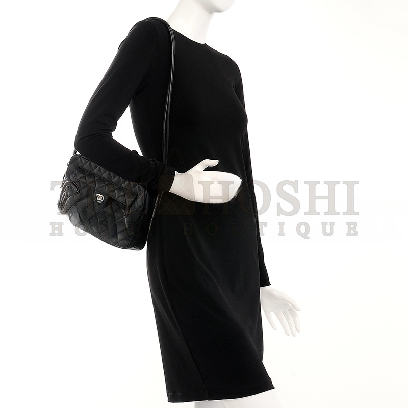 Ch**el CALFSKIN QUILTED CAMBON CAMERA CASE BLACK 222459 (27*16.5*6cm) Master Quality