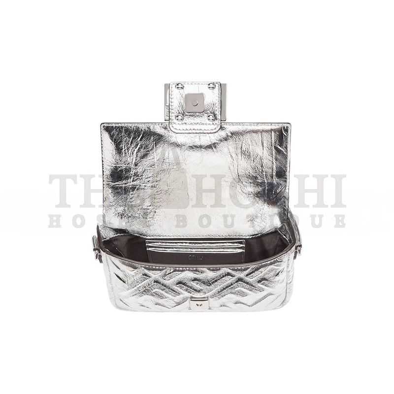 F**di BAGUETTE MINI BAG 8BS017ALVLF0MK5 (19*12*5cm) Master Quality