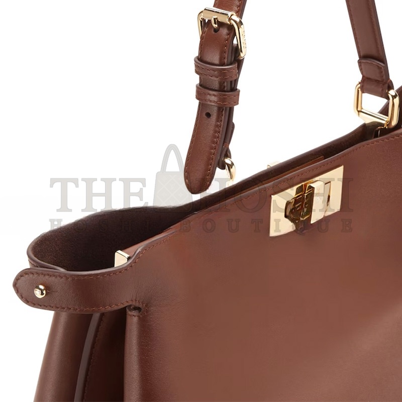 F**di PEEKABOO SOFT LARGE 8BN358AOVHF1SK4 (40.5*28*13cm) Master Quality