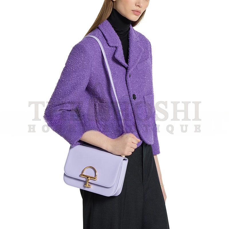 Gvc*1 SIENA SMALL SHOULDER BAG ‎‎846705 (22.5*14*8cm) Master Quality