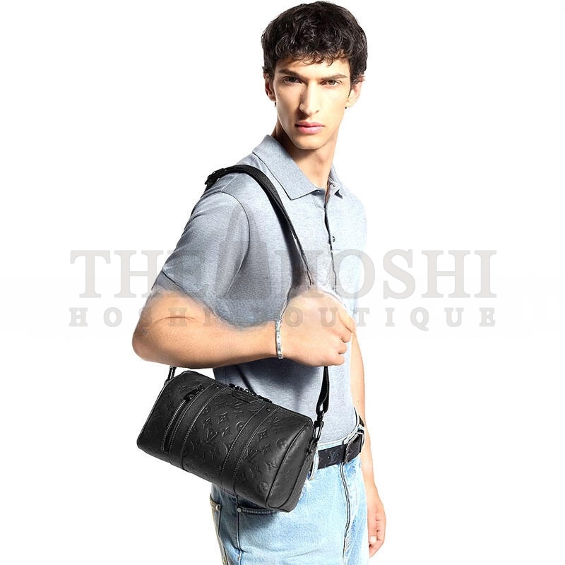 L0vis Vvtt0n CITY KEEPALL M26750 (27.5*16.5*15cm) Master Quality