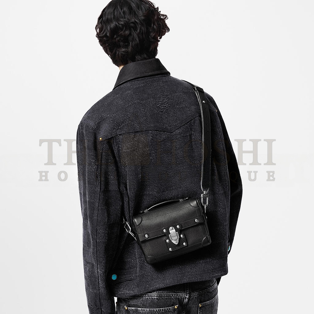 L0vis Vvtt0n SOUL TRUNK M11516 (19*15*7cm) Master Quality