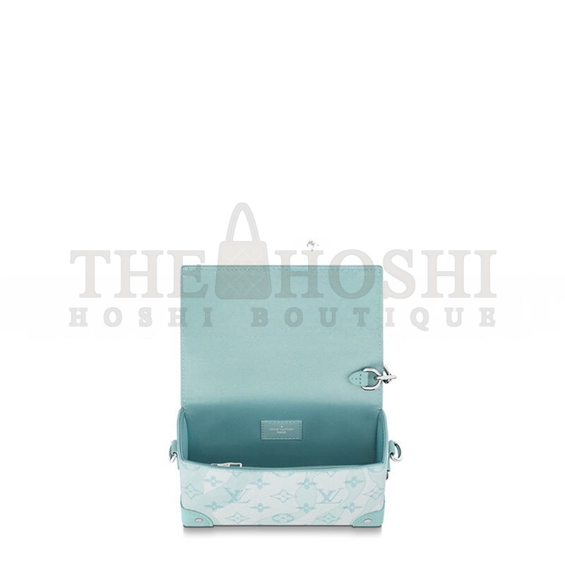 L0vis Vvtt0n STEAMER WEARABLE WALLET M22637 (18*11*6.5cm) Master Quality