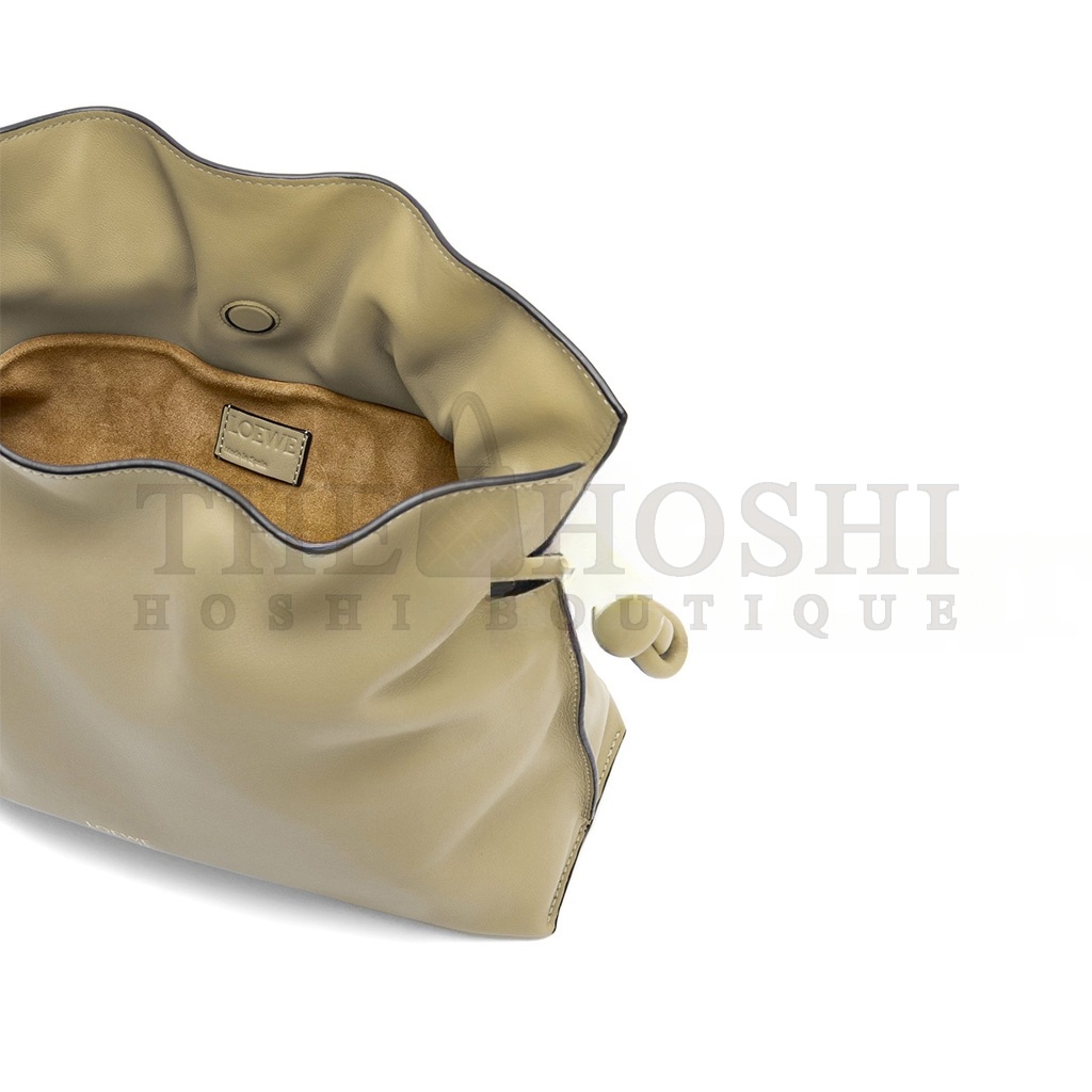 L0ew* MEDIUM FLAMENCO CLUTCH IN NAPPA CALFSKIN 0010966109 (30*24.5*10.5cm) Master Quality