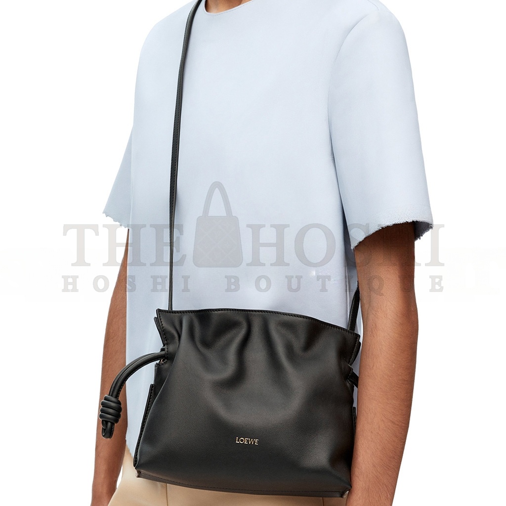 L0ew* MINI FLAMENCO CLUTCH IN NAPPA CALFSKIN 0010966018(23.9*18*9cm) Master Quality