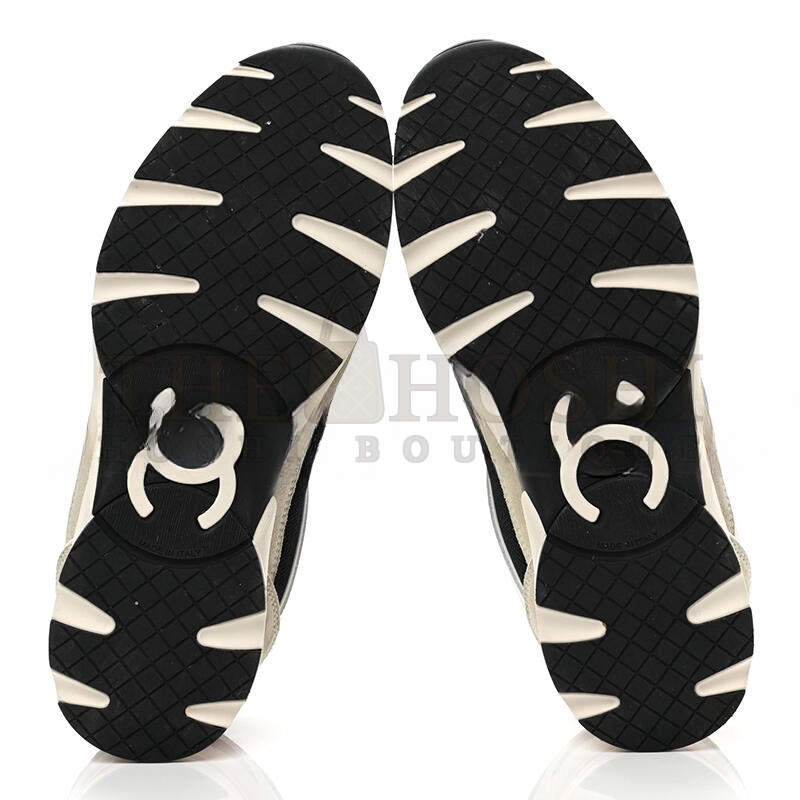 Ch**el SNEAKERS CALFSKIN, MESH &amp; SUEDE CALFSKIN IVORY, BLACK &amp; BEIGE G39066 Y55828 K4292 Master Quality